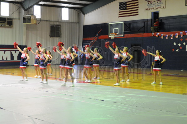 8-28 WA Pep Rally 134.JPG - SCRIVENER D300